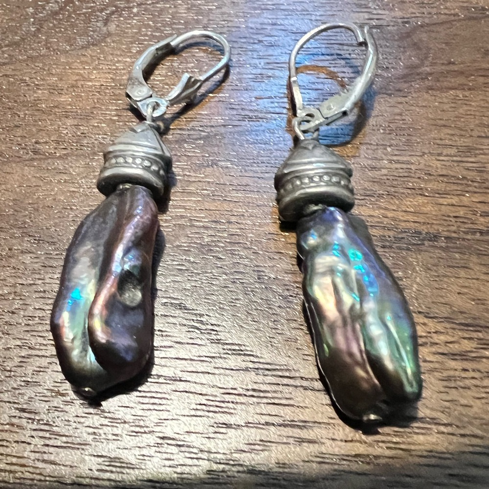 Vintage Sterling silver lever back and sterling caps over baroque pearls earring